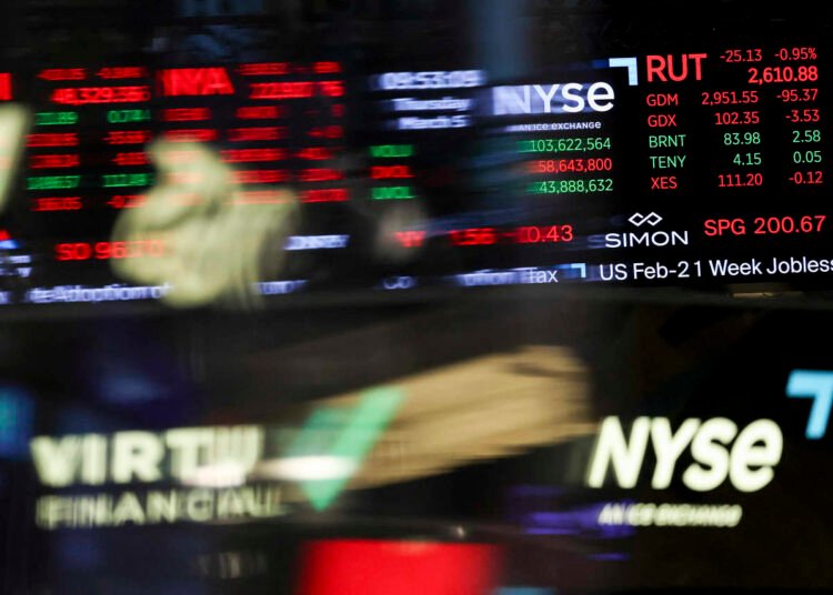 A buzzy fund offering access to pre-IPO AI companies like Anthropic and OpenAI is tumbling