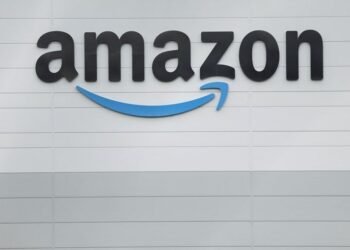 Amazon plans drastic cut in packages it sends through US Post Office, source says