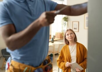 Annuities in 401(k) plans aren’t all they’re cracked up to be