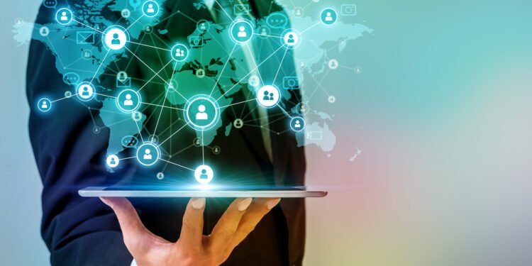 Euroclear FundsPlace and Ares broaden wealth segment access to private markets funds