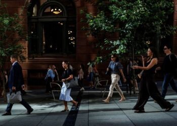 Australia stocks lose $91 billion in a week as Mideast war weighs after wild earnings season