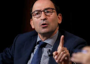 Blackstone’s Gray defends world’s largest private credit fund