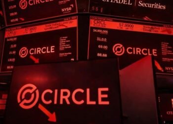 Circle stock drops nearly 20% as CLARITY Act draft targets stablecoin yield
