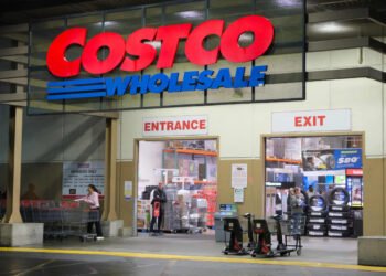 Costco’s stock chart sees first bullish ‘golden cross’ in 3 years as earnings are released