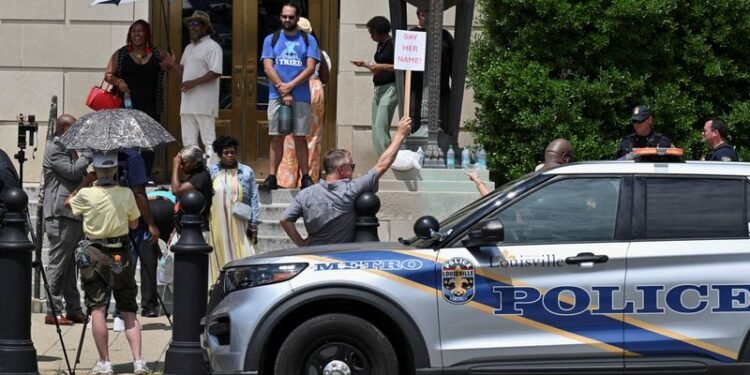 DOJ seeks to drop criminal case tied to police killing of Breonna Taylor in 2020