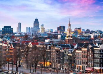 Dutch pension funds back Robeco with over €1bn debt mandate