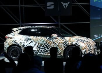 EU can sharply cut local battery prices with Made in Europe plan, T&E report says