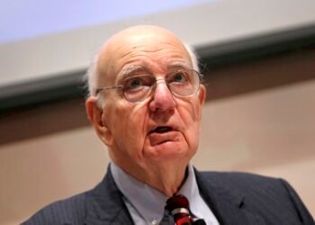 Fed Chair Powell lauds Volcker’s ’willingness to resist’