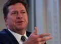 Former SEC chair Jay Clayton says regulators would scrutinize trading ahead of Trump post