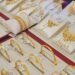 Gold treads water as margin calls, strong dollar offset safety demand