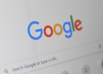 Google Is Using AI to Mess With Headlines (Again)