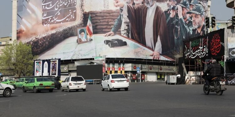 Hamas calls on Iran not to target neighboring countries but affirms its right to self-defence