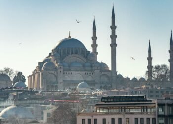 Is it Safe to Travel to Türkiye? What to Know Amid the Conflict in Iran