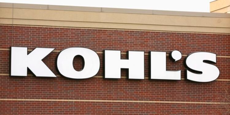 Kohl’s forecasts muted annual sales, profit amid stiff competition