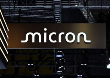 Micron shares slip as hefty spending plans eclipse strong AI-fueled earnings