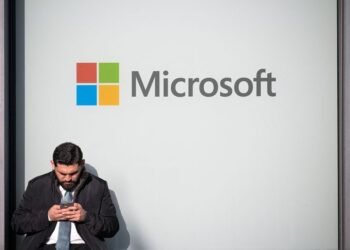 Microsoft freezes hiring in major cloud, sales groups, The Information reports