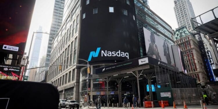 Nasdaq files to launch binary options on Nasdaq 100 in prediction market push