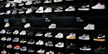 Nike’s stock is at 9-year lows ahead of earnings. It faces these questions as doubt grows over its turnaround.
