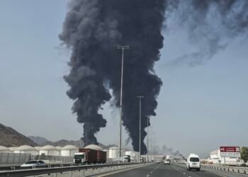 Oil prices drop more than 5% as U.S. calls for international effort to secure Strait of Hormuz