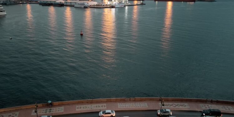 Oil prices rise with diplomatic efforts yielding little progress as one firm flags $200 risk