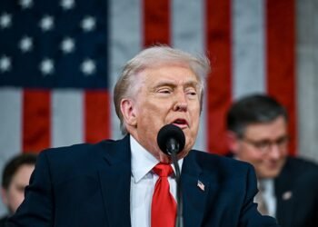 Retirement balances are up, but more workers took hardship withdrawals