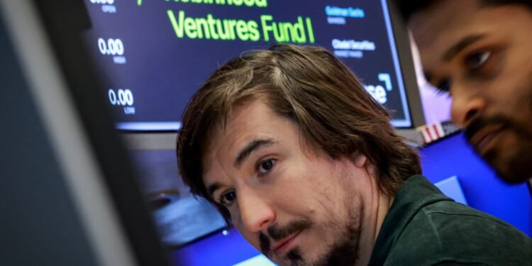 Robinhood's venture fund, which gives investors access to private companies, tanks 11% on first day