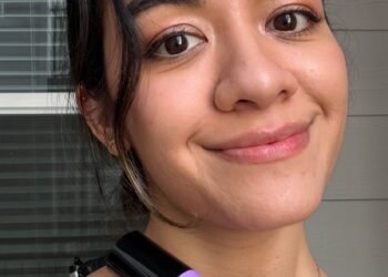 Sofie Pavitt Just Made The Acne-Safe SPF Of Dreams