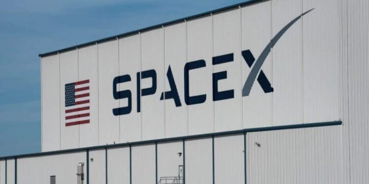 SpaceX may cut Robinhood and SoFi from IPO as E*Trade leads talks