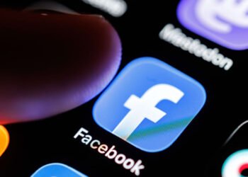 Stocks making the biggest moves midday: META, BBY, APP, SMG