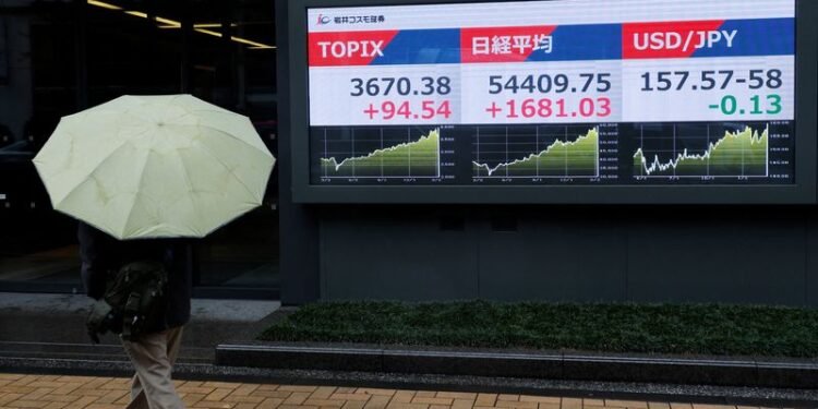 Stocks skid to four-month low as oil shock spooks investors