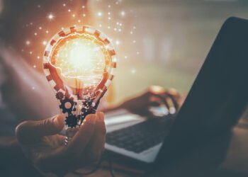 T. Rowe Price and Oak Hill unveil multi-strategy credit fund for US wealth market