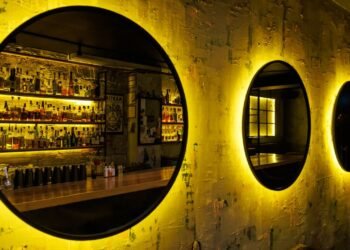 The 16 Best Bars in Toronto to Drink Like a Canadian