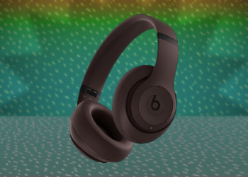 These Beats Studio Pro Headphones Are $220 Off Right Now