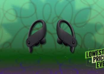 These Highly Rated Powerbeats Pro 2 Earbuds Are on Sale for 60% Off Right Now