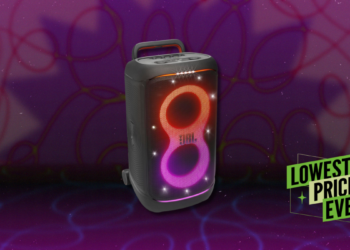 This JBL Party Speaker Is $300 Off Right Now