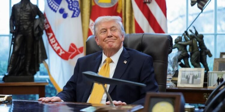 Trump says he thinks he will have the ’honor’ of taking Cuba