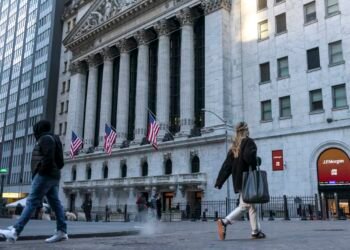 U.S. economy gets off to a choppy start in 2026, the Fed finds. Here’s the good and bad news.