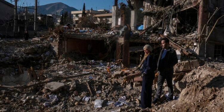 U.S. stock futures sink as Trump and Iran trade threats against civilian infrastructure