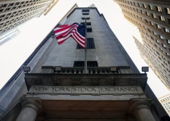 U.S. stocks have been surprisingly resilient as the Iran conflict threatens global economic disruption. Thank industry analysts?