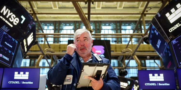 Wall St futures fall as Middle East conflict stokes inflation worries