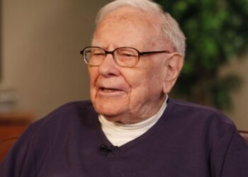 Warren Buffett says Iran bomb would make nuclear disaster harder to avoid