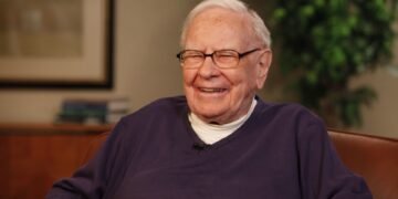 Warren Buffett says he's still making investment calls at Berkshire, flags 'tiny' buy