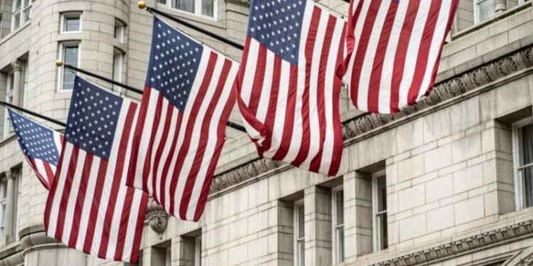 White House advances plan to bring crypto and alternative assets to 401(k)