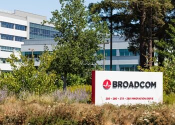 Why Broadcom’s earnings report has Wall Street so upbeat on a bad day for chip stocks