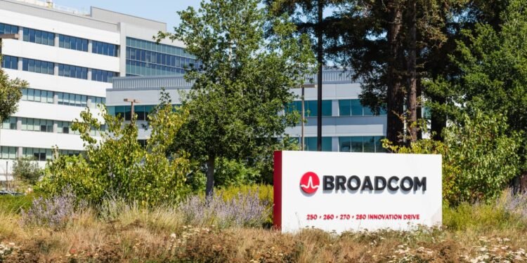 Why Broadcom’s earnings report has Wall Street so upbeat on a bad day for chip stocks