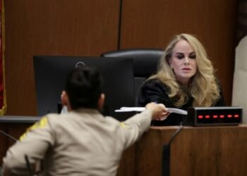 Woman pleads not guilty to attempted murder of singer Rihanna