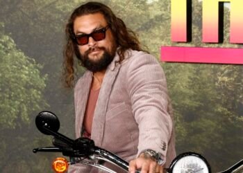 ‘Crazy’ damage: ‘Aquaman’ star Jason Momoa fled his Hawaii home after historic flooding devastates area