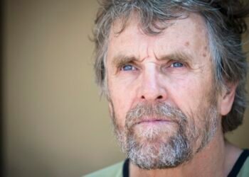 ‘I have no savings’: I’m inheriting $400,000. I’m 64 with $900 in Social Security. What should I do?