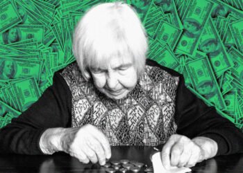 2 expensive mistakes most retirees make — and how to avoid them