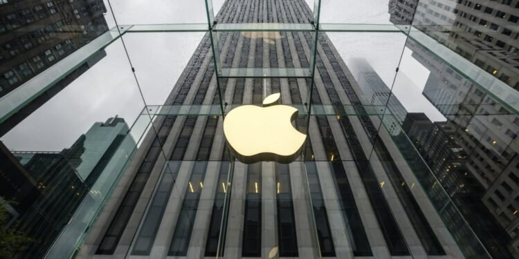 Apple May Be Working on Multiple Styles and Frames for Its First Smart Glasses